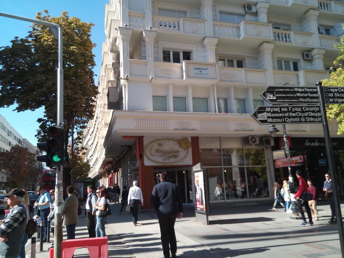 The Most Central Skopje Apartment Exterior photo