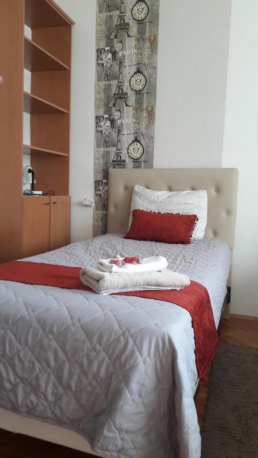 The Most Central Skopje Apartment Exterior photo